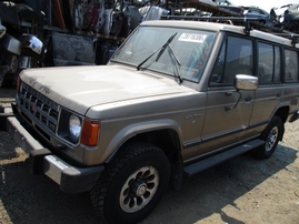 1989 MITSUBISHI MONTERO GOLD V6 AT 4WD 163776